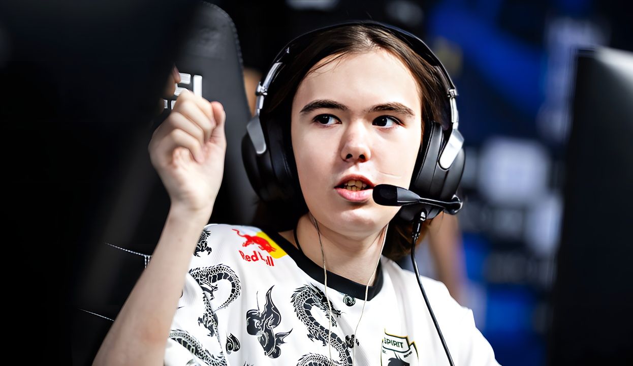 级巨星相比 级巨星相比