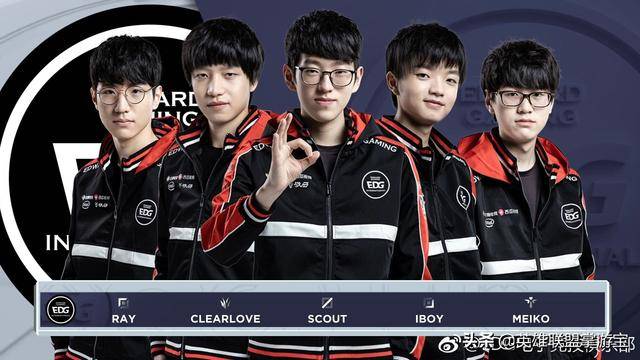 杨的带领下 杨的带领下