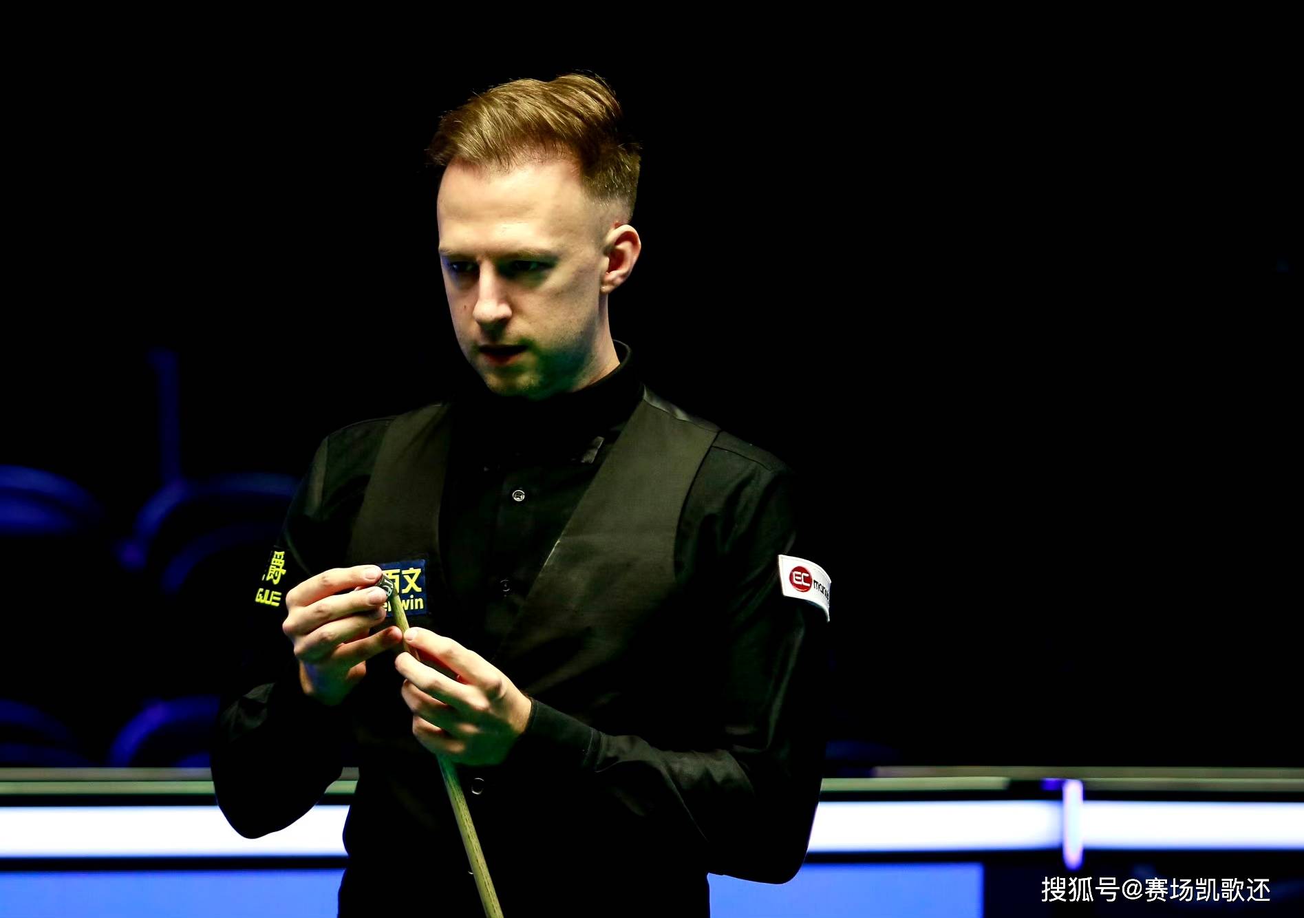 也与选手们 也与选手们