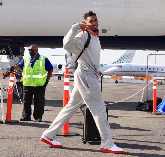 活塞跑出 活塞跑出