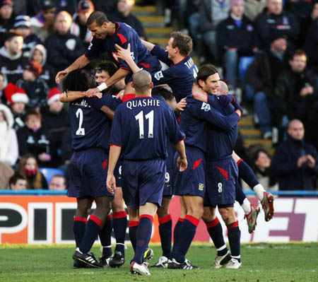 五人单元始 五人单元始